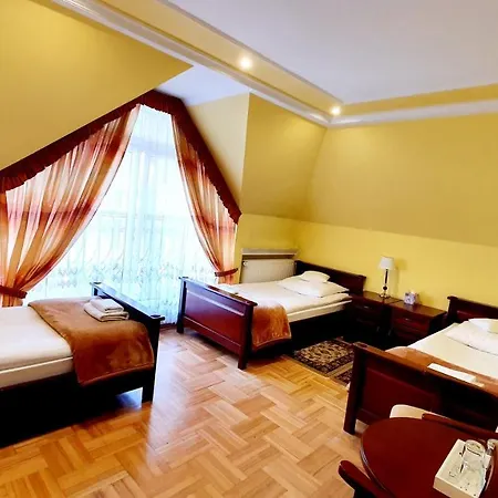 Oda ve Kahvaltı Bthouse, Goscinne *