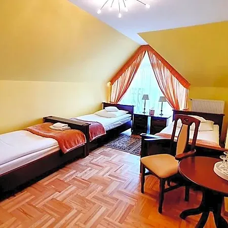 Bed & Breakfast Bthouse, Goscinne Varšava