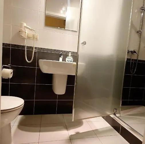 Bthouse, Goscinne * Warsaw